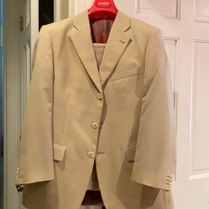 Men’s suit